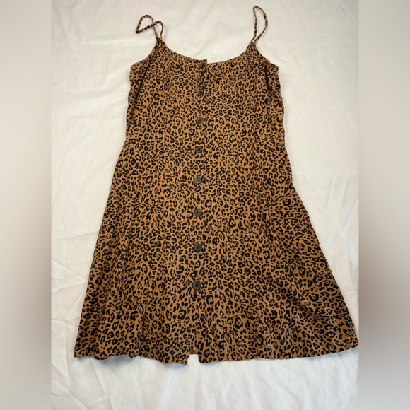 H&M Dresses & Skirts - H&M Leopard Print Button Front Cami Dress Size 2